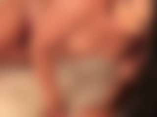 dionneventuri's Live Sex Cam Show