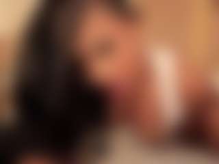 dionneventuri's Live Sex Cam Show
