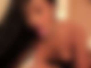 dionneventuri's Live Sex Cam Show