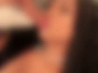 dionneventuri's Live Sex Cam Show