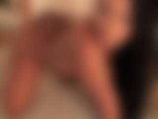 dionneventuri's Live Sex Cam Show