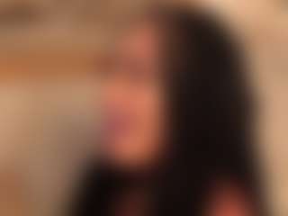 dionneventuri's Live Sex Cam Show
