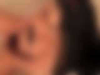 Live cam show with dionneventuri - Brown Hair on Hubzter Live