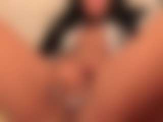 dionneventuri's Live Sex Cam Show