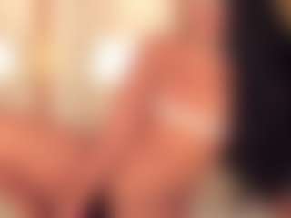 dionneventuri's Live Sex Cam Show