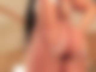 dionneventuri's Live Sex Cam Show