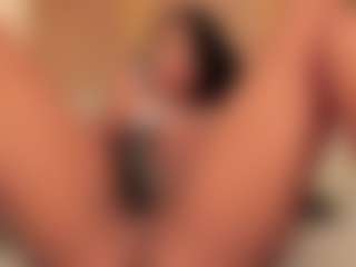 dionneventuri's Live Sex Cam Show
