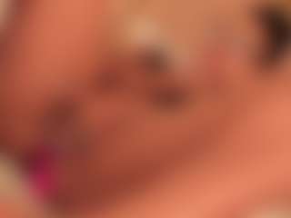 dionneventuri's Live Sex Cam Show