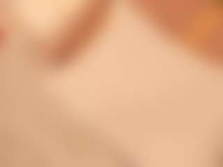 dionneventuri's Live Sex Cam Show