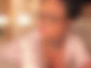 dionneventuri's Live Sex Cam Show