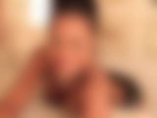 dionneventuri's Live Sex Cam Show