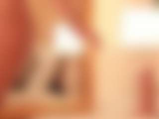 dionneventuri's Live Sex Cam Show