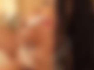 dionneventuri's Live Sex Cam Show