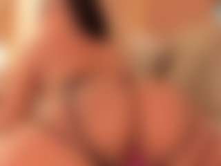 dionneventuri's Live Sex Cam Show