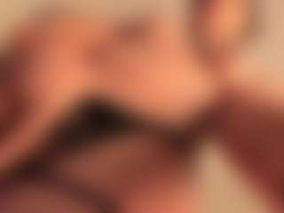 dionneventuri's Live Sex Cam Show