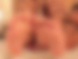 dionneventuri's Live Sex Cam Show