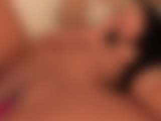 dionneventuri's Live Sex Cam Show