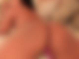 dionneventuri's Live Sex Cam Show