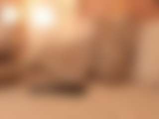dionneventuri's Live Sex Cam Show