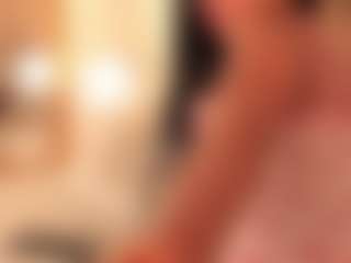 dionneventuri's Live Sex Cam Show