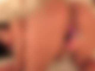 dionneventuri's Live Sex Cam Show