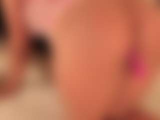dionneventuri's Live Sex Cam Show