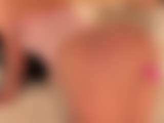 dionneventuri's Live Sex Cam Show