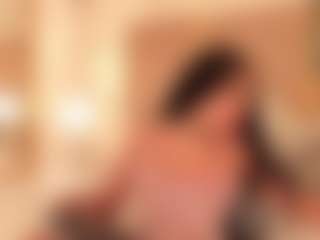 dionneventuri's Live Sex Cam Show