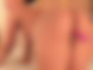 dionneventuri's Live Sex Cam Show