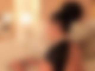 dionneventuri's Live Sex Cam Show