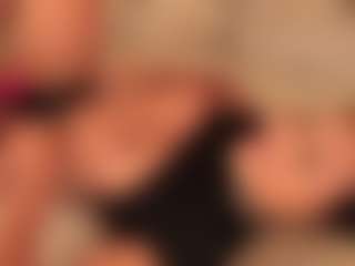 dionneventuri's Live Sex Cam Show