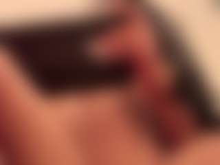 dionneventuri's Live Sex Cam Show