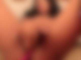 dionneventuri's Live Sex Cam Show