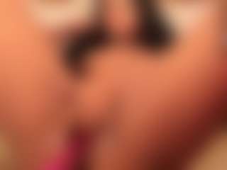 dionneventuri's Live Sex Cam Show