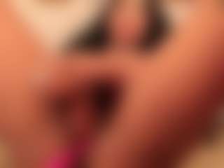dionneventuri's Live Sex Cam Show