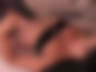 dionneventuri's Live Sex Cam Show