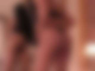 dionneventuri's Live Sex Cam Show