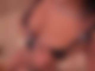 dionneventuri's Live Sex Cam Show