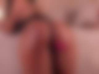 dionneventuri's Live Sex Cam Show