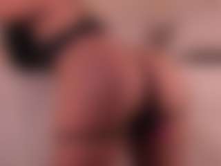 dionneventuri's Live Sex Cam Show