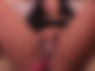 dionneventuri's Live Sex Cam Show