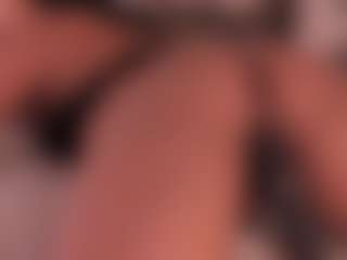 dionneventuri's Live Sex Cam Show