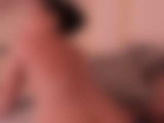 dionneventuri's Live Sex Cam Show