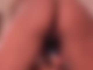 Live cam show with dionneventuri - Brown Hair on Latina Girls
