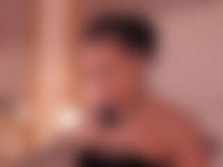 dionneventuri's Live Sex Cam Show