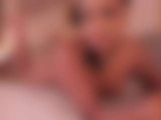 dionneventuri's Live Sex Cam Show