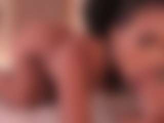 dionneventuri's Live Sex Cam Show