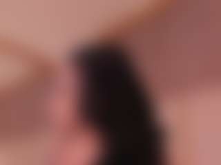 dionneventuri's Live Sex Cam Show