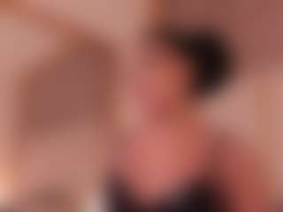 dionneventuri's Live Sex Cam Show