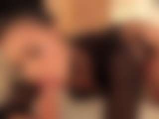 dionneventuri's Live Sex Cam Show